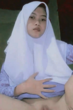 Nonton Film Bocah Abg SMP Jilbab Pamer Meki Terbaru