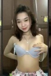 Nonton Film Wanita Bondol Kacamata Jatah Seks Baru Daddy Ash Terbaru