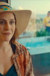 Nonton Film How to Get to Heaven from Belfast Season 1 Episode 4 Terbaru